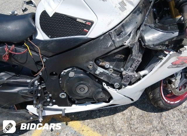 JS1GR7MA6H2101084 2017 Suzuki GSX-R750 photo no. 8