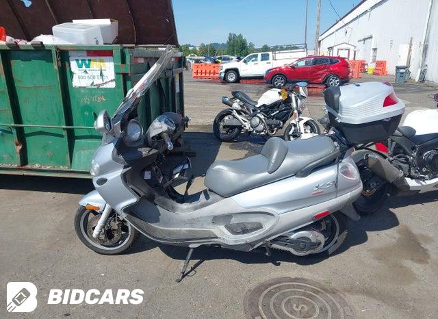 ZAPM270W575001990 2007 Piaggio X9 Evolution photo no. 13