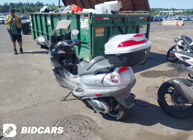 ZAPM270W575001990 2007 Piaggio X9 Evolution photo no. 3