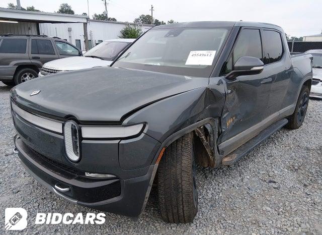 7FCTGAAA3PN018814 2023 Rivian R1T photo no. 2