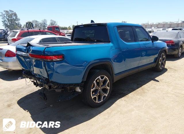 7FCTGAAAXNN006415 2022 Rivian R1T photo no. 4