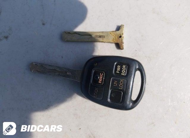 2T2GA31U54C006818 2004 Lexus RX photo no. 11
