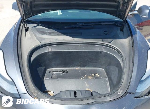 5YJ3E1EB2LF533360 2020 Tesla Model 3 photo no. 10
