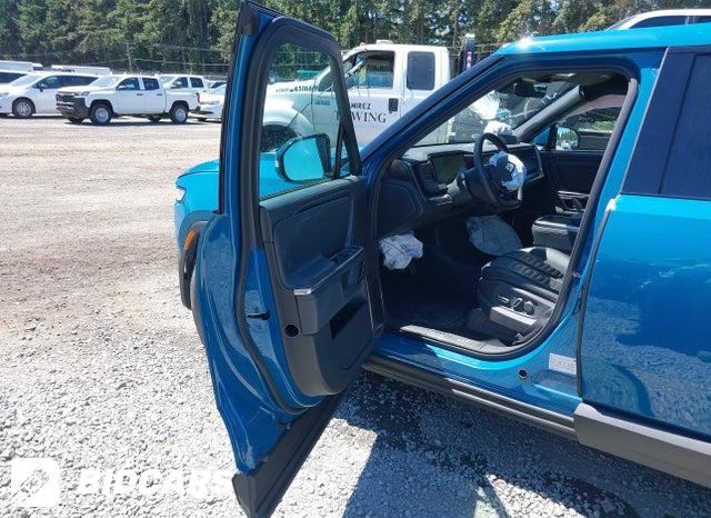 7FCTGAAA0PN020360 2023 Rivian R1T photo no. 5