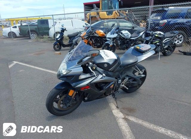 JS1GR7KA572103765 2007 Suzuki GSX-R750 photo no. 2