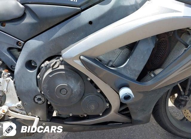JS1GR7KA572103765 2007 Suzuki GSX-R750 photo no. 8