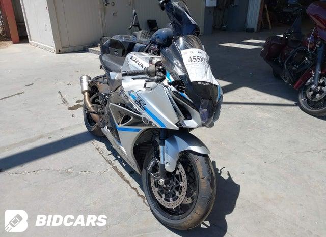 JS1DM11F1S7100143 2025 Suzuki GSX-R1000 photo no. 1