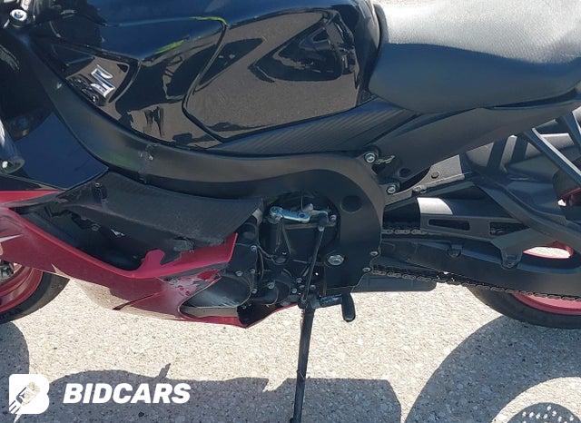 JS1GR7MA5J2101499 2018 Suzuki GSX-R750 photo no. 9