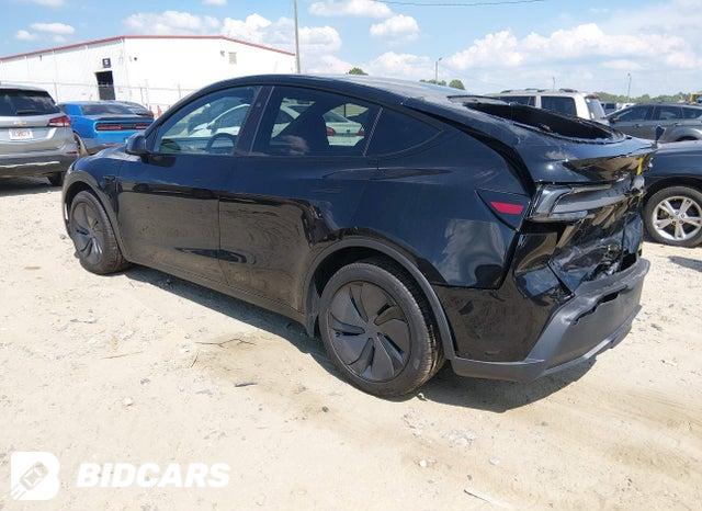 7SAYGDED6TA639961 2026 Tesla Model Y photo no. 3