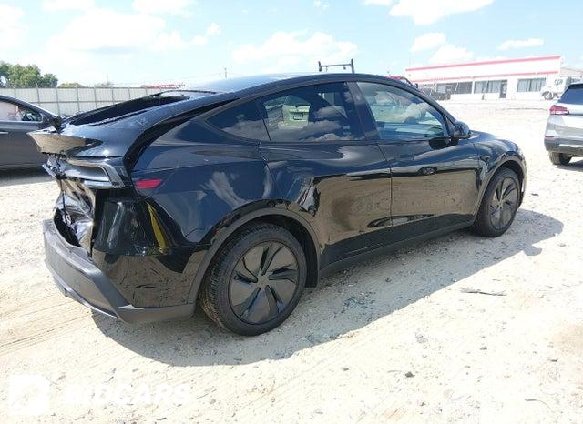 7SAYGDED6TA639961 2026 Tesla Model Y photo no. 4