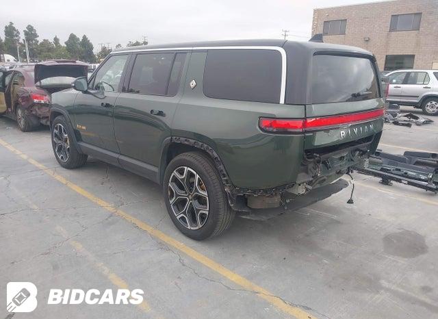 7PDSGABL7NN000825 2022 Rivian R1S photo no. 3
