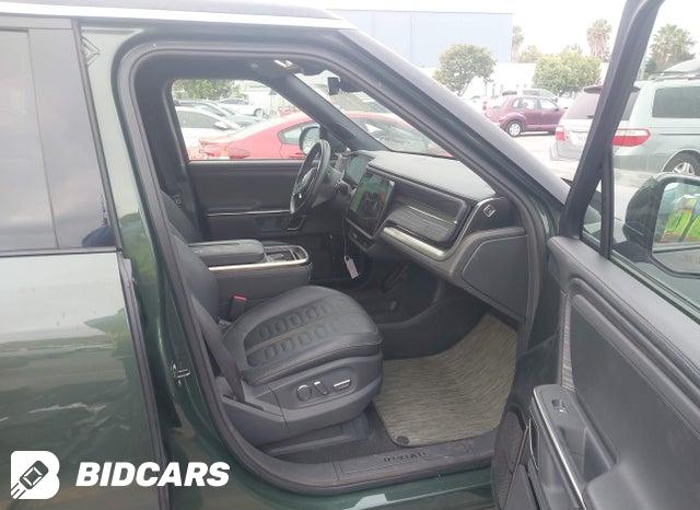 7PDSGABL7NN000825 2022 Rivian R1S photo no. 5