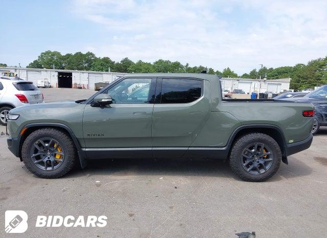 7FCTGAAL9NN005547 2022 Rivian R1T photo no. 14