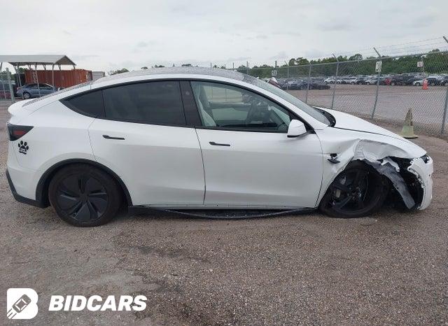 7SAYGDED5TF531026 2026 Tesla Model Y photo no. 13