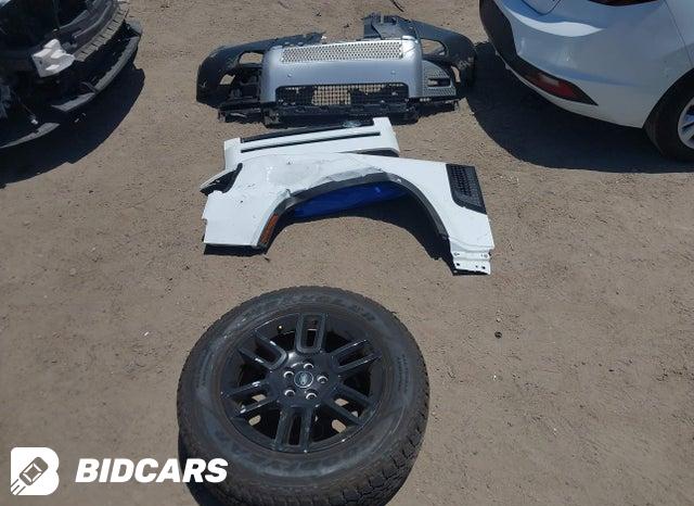 SALEJ6EX4S2421733 2025 Land Rover Defender photo no. 12