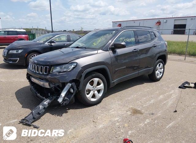 3C4NJDBB5KT827975 2019 Jeep Compass photo no. 2