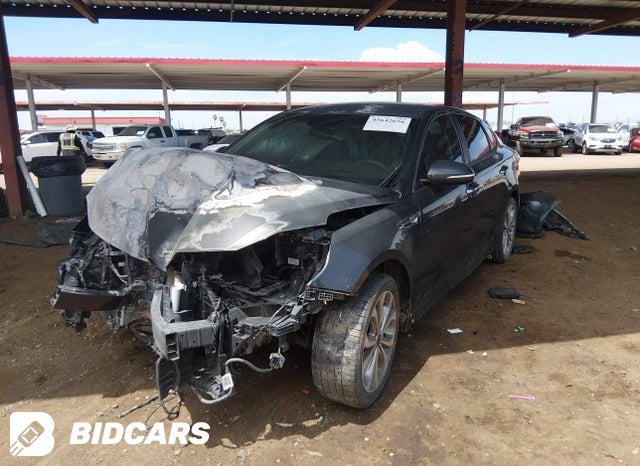 2016 KIA Optima — VIN 5XXGT4L31GG085541, şəkil 2