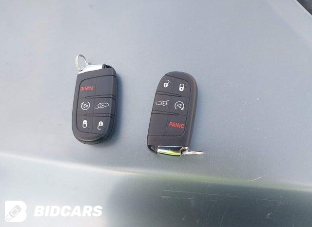 3C4NJDBB5HT657335 2017 Jeep Compass photo no. 11