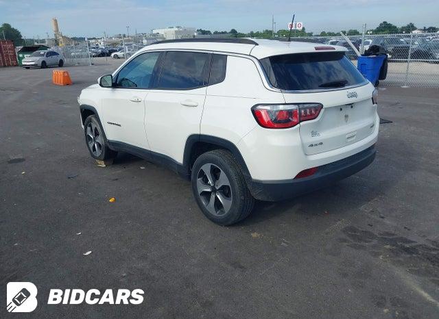 3C4NJDBB5HT657335 2017 Jeep Compass photo no. 3