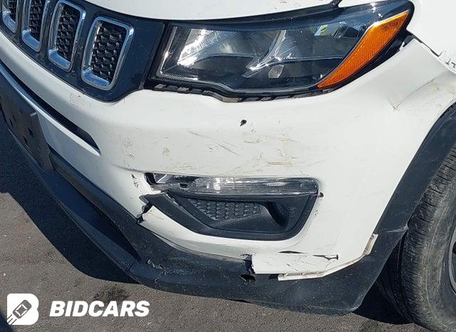 3C4NJDBB5HT657335 2017 Jeep Compass photo no. 6