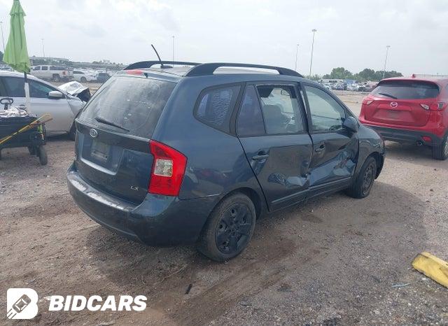 KNAFG528897238105 2009 KIA Rondo photo no. 4