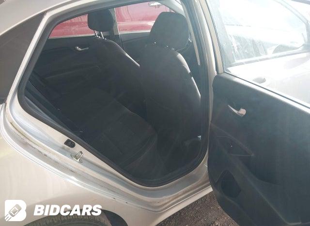 3KPA24AD9LE295750 2020 KIA Rio photo no. 8