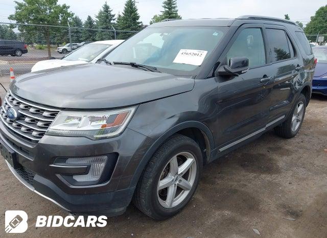 1FM5K8D8XHGD09357 2017 Ford Explorer photo no. 2
