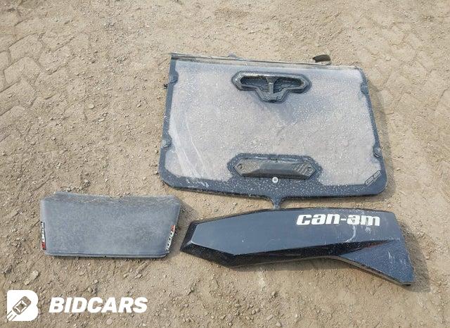 3JBACAX48PE002125 2023 Can-Am Commander Max photo no. 12