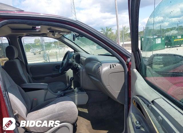 1GNET16S746236036 2004 Chevrolet Trailblazer Ext photo no. 5