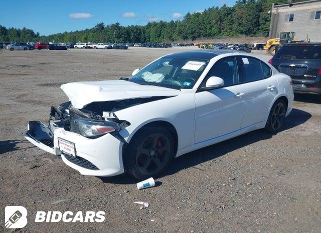 ZARFAEDN4H7551177 2017 Alfa Romeo Giulia photo no. 2
