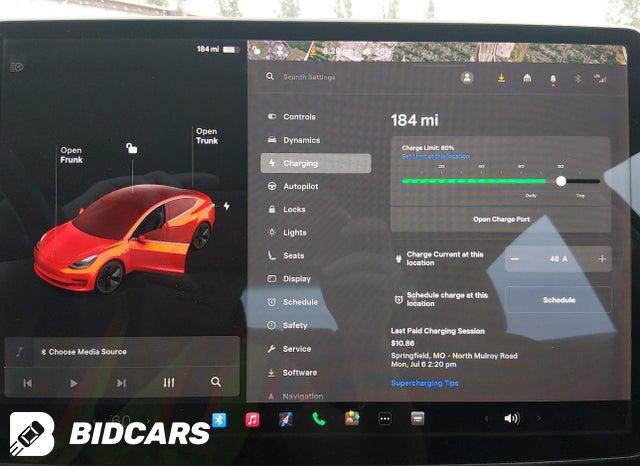 2018 Tesla MODEL 3 — VIN 5YJ3E1EB1JF070852, şəkil 17
