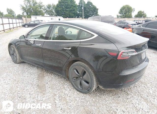 2018 Tesla MODEL 3 — VIN 5YJ3E1EB1JF070852, şəkil 3
