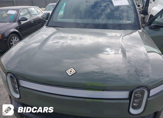 7PDSGABL6PN000530 2023 Rivian R1S photo no. 10