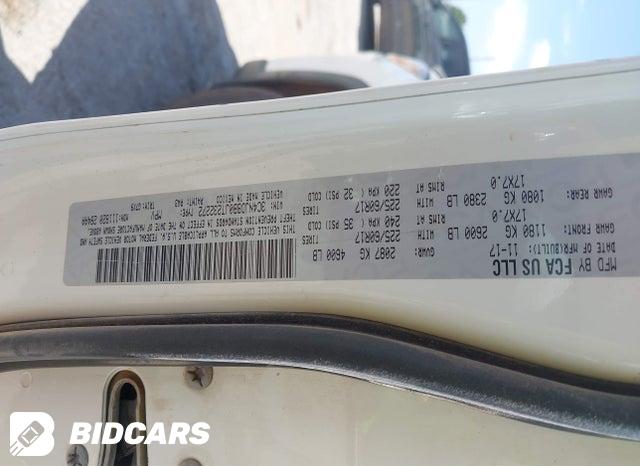 3C4NJDBB0JT232272 2018 Jeep Compass photo no. 9