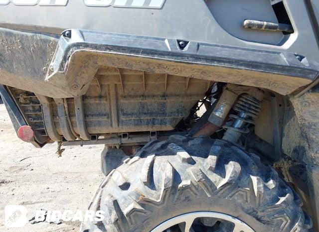 3JBKVAP27FJ000238 2015 Can-Am Commander photo no. 8