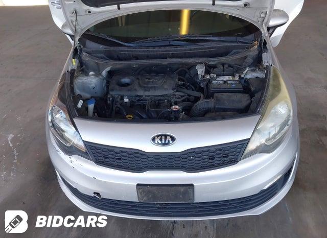 KNADM4A36H6037923 2017 KIA Rio photo no. 10