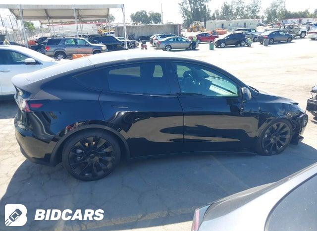 2025 Tesla MODEL Y — VIN 7SAYGDEE6SF299530, şəkil 13