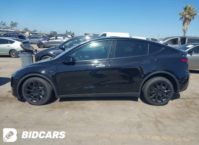 2025 Tesla MODEL Y — VIN 7SAYGDEE6SF299530, şəkil 14