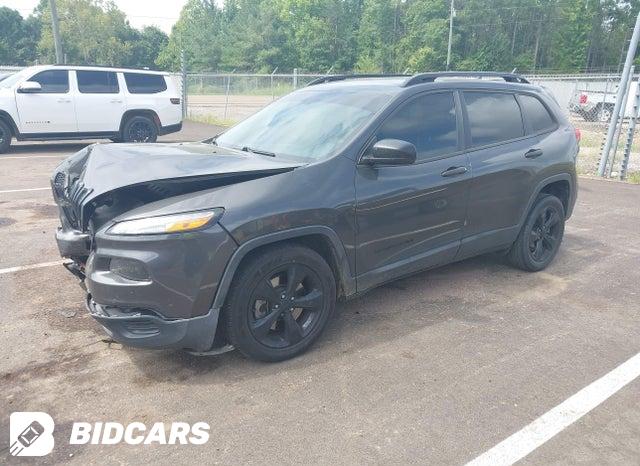 1C4PJLAB2HW559264 2017 Jeep Cherokee photo no. 2