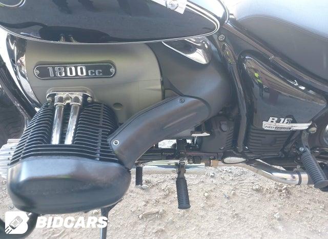 WB10L2302M6D82744 2021 BMW R18 photo no. 9