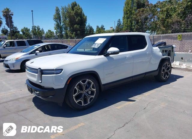 7FCTGFAAXTN043572 2026 Rivian R1T photo no. 2
