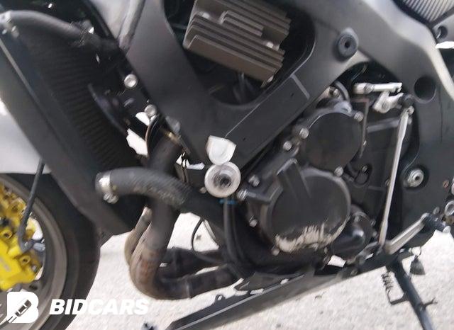 JS1GR7LAX92100846 2009 Suzuki GSX-R750 photo no. 9