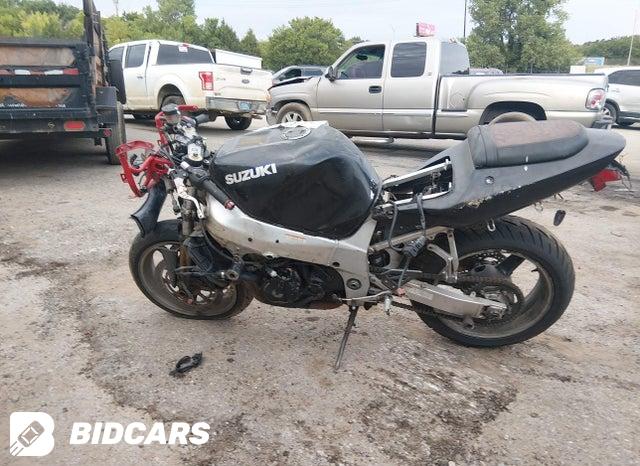 JS1GN7BA512101985 2001 Suzuki GSX-R600 photo no. 13