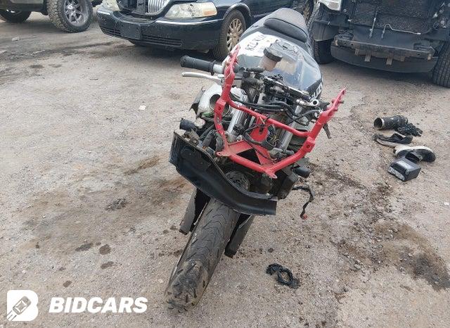 JS1GN7BA512101985 2001 Suzuki GSX-R600 photo no. 5