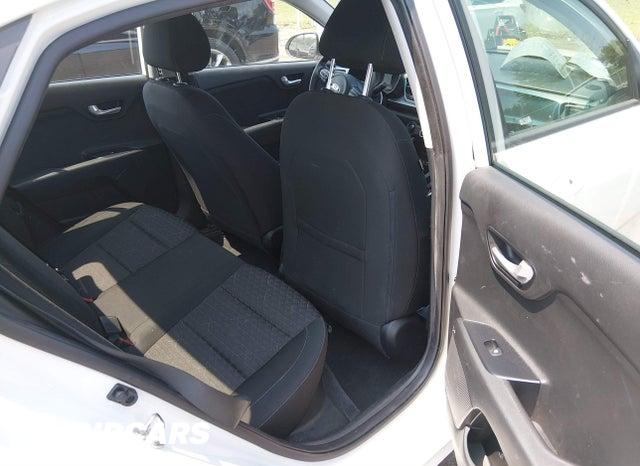 3KPA24AD2LE346067 2020 KIA Rio photo no. 8
