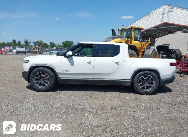 7FCTGAAAXPN022973 2023 Rivian R1T photo no. 14
