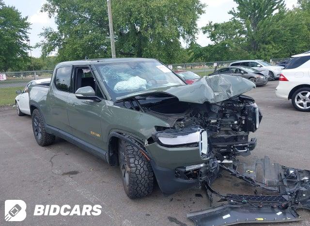 7FCTGAAL6NN002444 2022 Rivian R1T photo no. 1