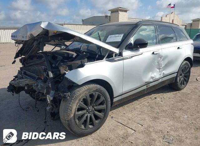 SALYL2RX5JA778157 2018 Land Rover Range Rover photo no. 2