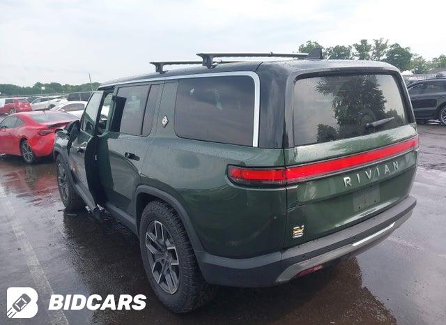 7PDSGABL7NN002431 2022 Rivian R1S photo no. 3