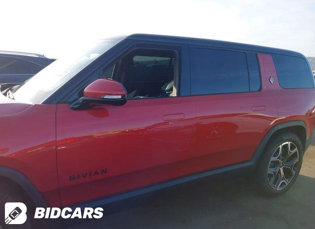7PDSGBBA4SN059914 2025 Rivian R1S photo no. 13